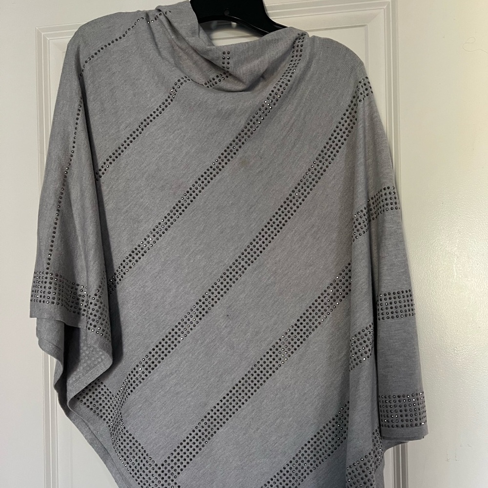 Grey Pancho with studs - Size S/M
